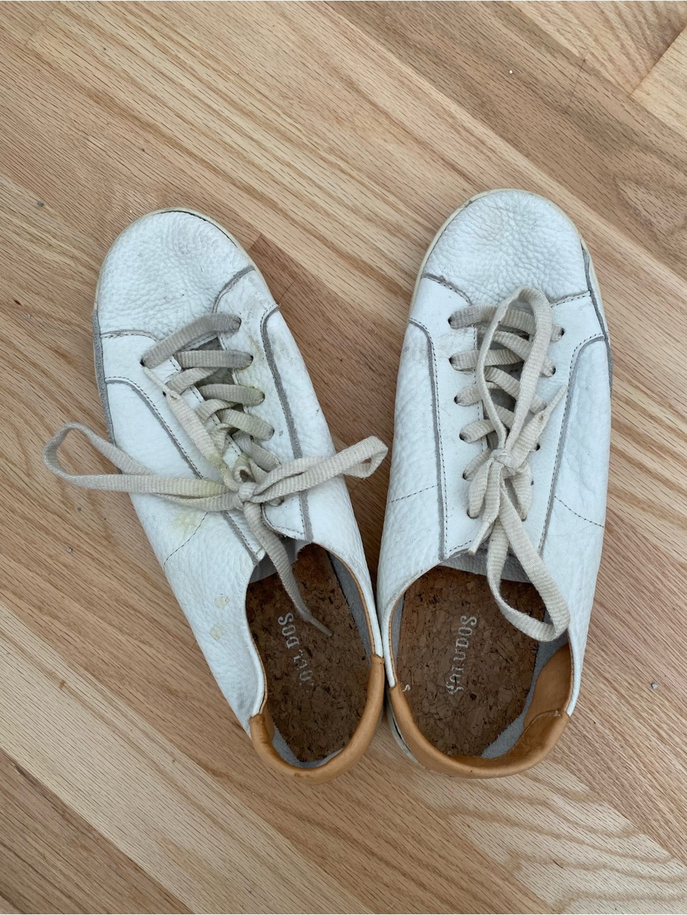 Soludos Cream Leather Lace-Up Sneakers